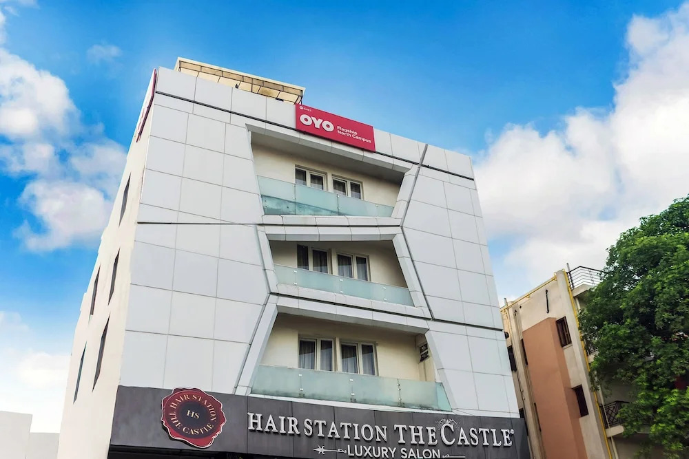 OYO Flagship 556 North Campus