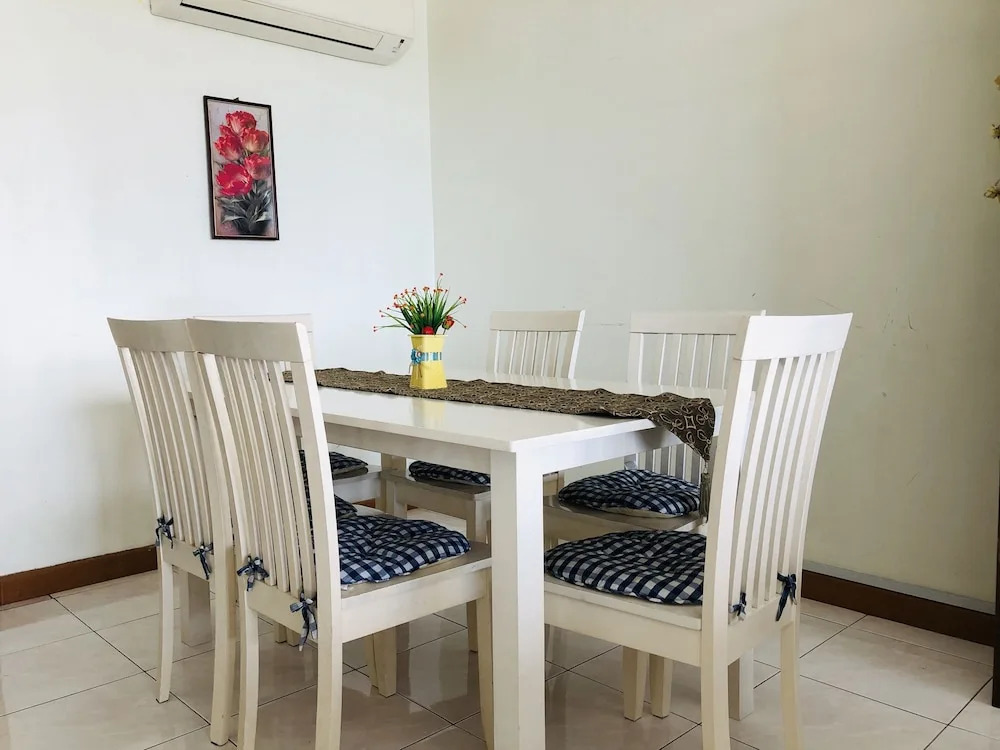 BayView Vacation Apartment