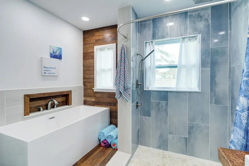 Pet-friendly Cocoa Beach Home: Walk to Beach!