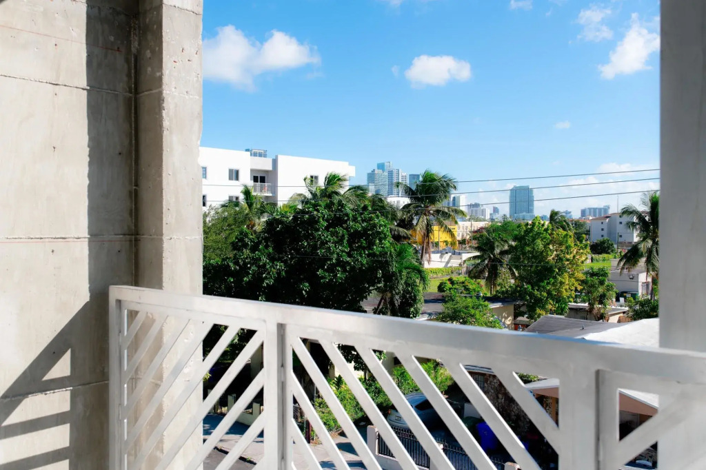 Bright Studio in Little Havana by Sonder