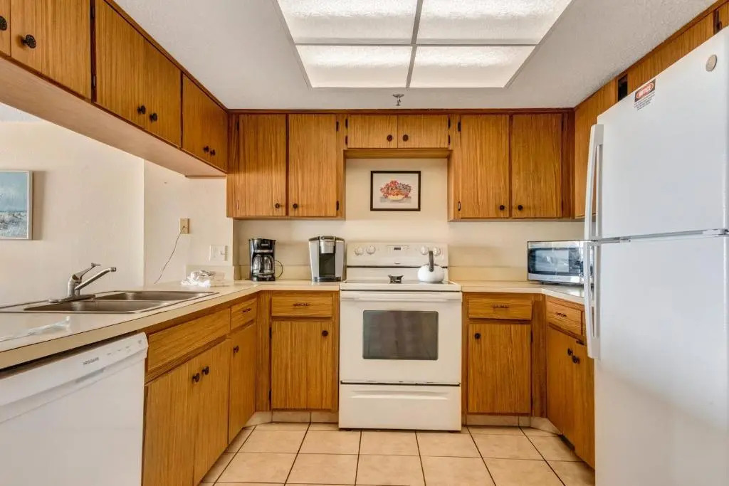 310 Beach Place Condos
