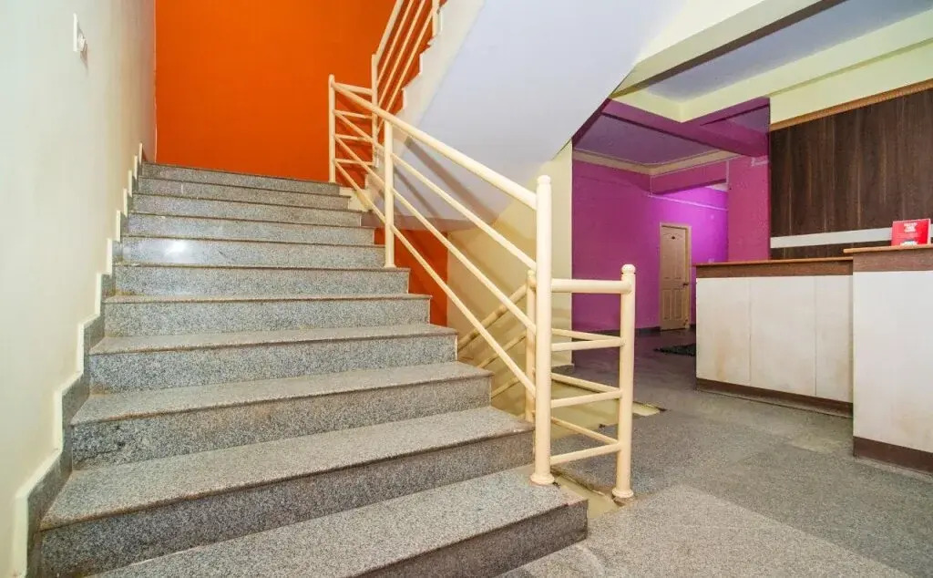 Hotel Chinmayee Inn by OYO Rooms