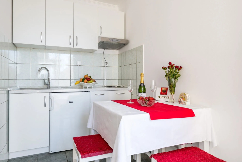 Apartments and Room Lora