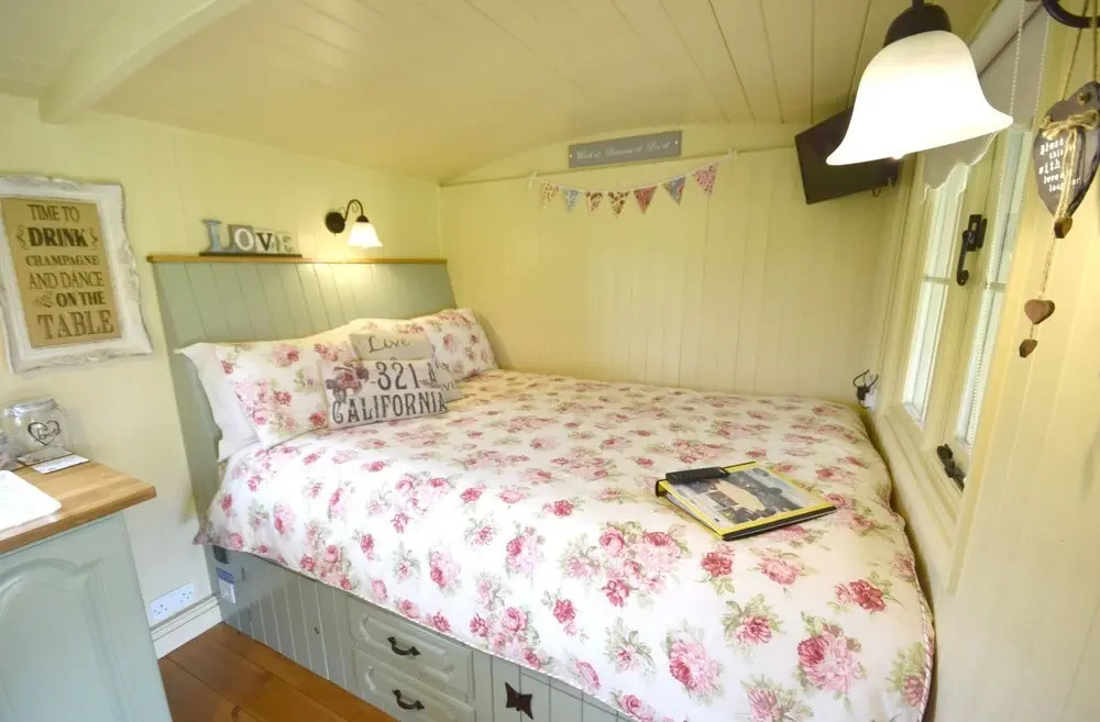 Two Hoots Campsite