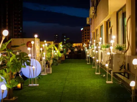 Yu Zhan Nan Cheng Old Dream Hotel(Shanghai Fengxian South Bridge Store)