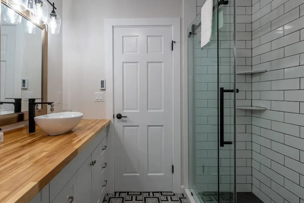 Renovated! Double Dipper: Upper And Lower Level Of Duplex Ski Home At Killington 7 Bedroom Home