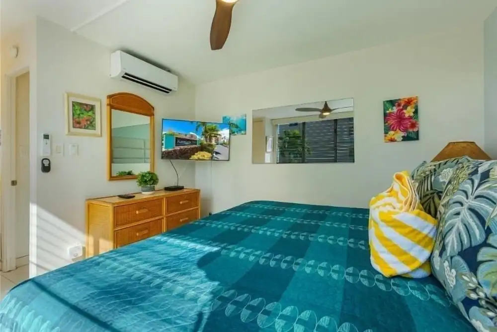 Kamaole Nalu, #302 2 Bedroom Condo by RedAwning, Kihei