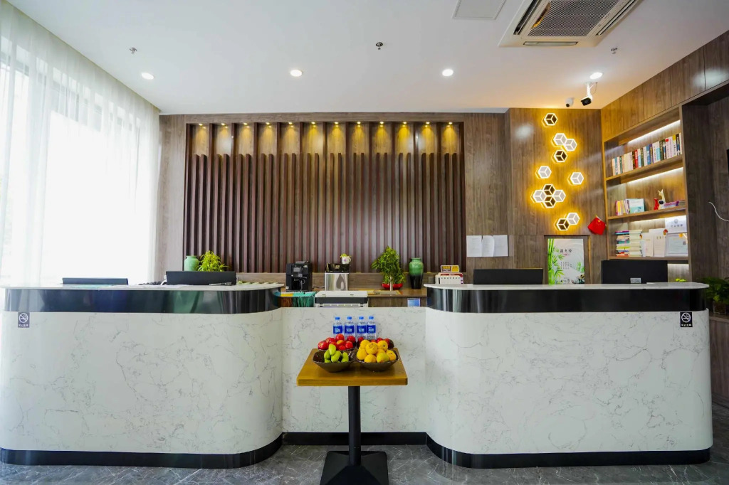 Urban Garden Hotel Qinhuangdao Haiyang Road