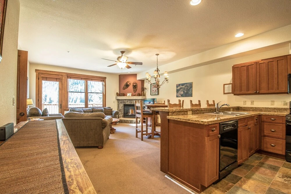 Red Hawk Townhome 2350