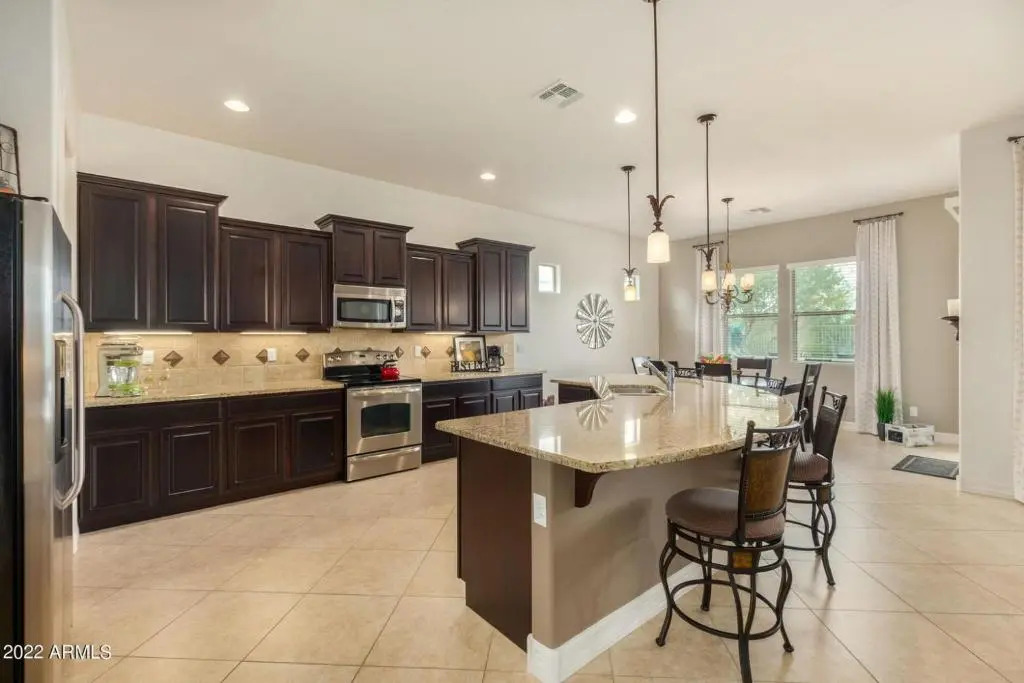 Luxury Stay At Estrella Mountain Ranch
