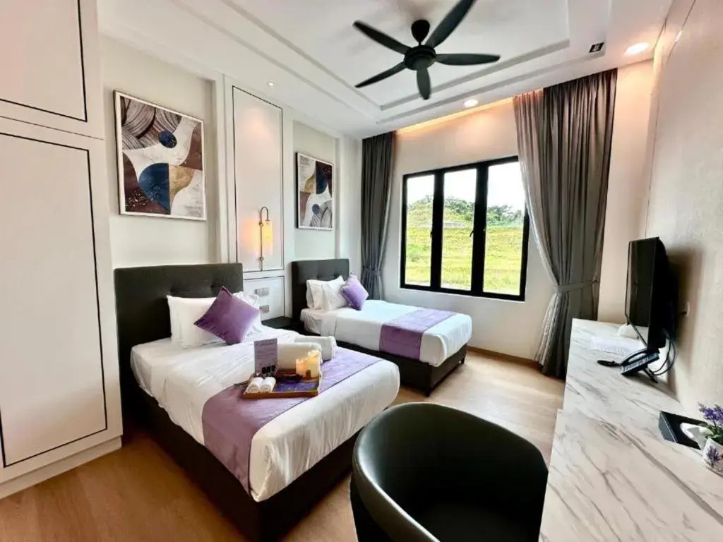 Cameron Lavender Mansion by PLAY