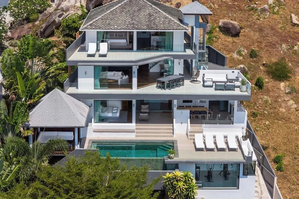 Serene Escape Balcony Villa in Chaweng KBR20