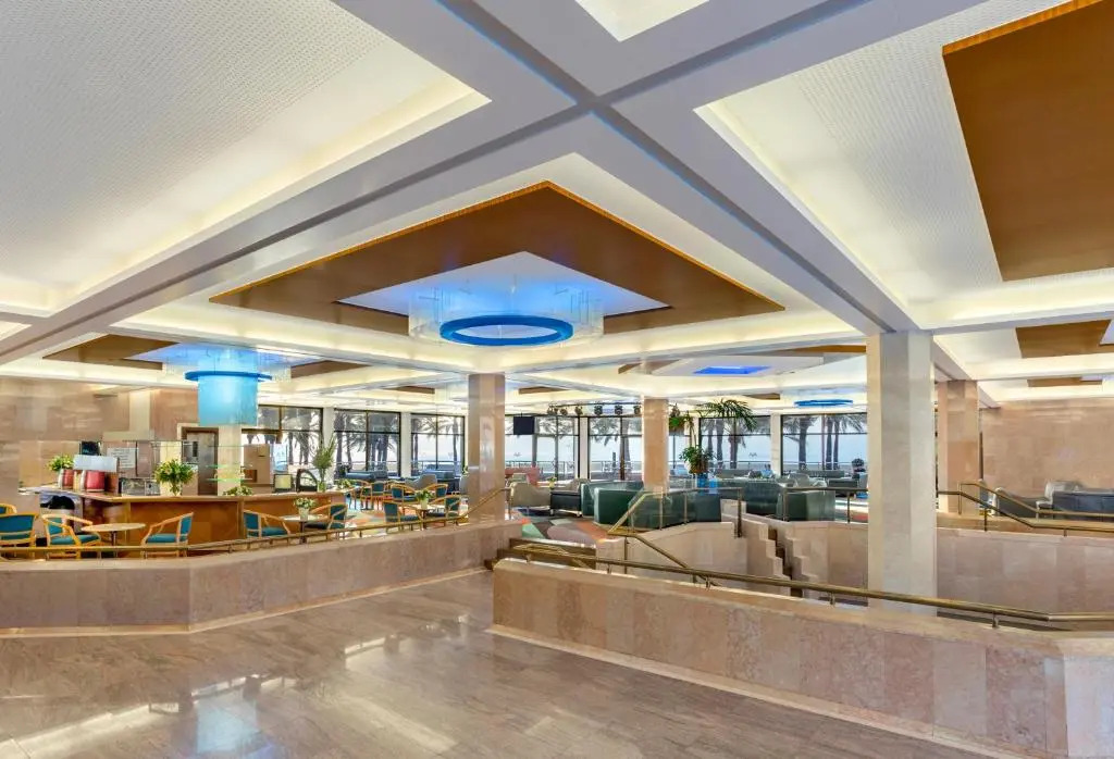 Gai Beach Hotel
