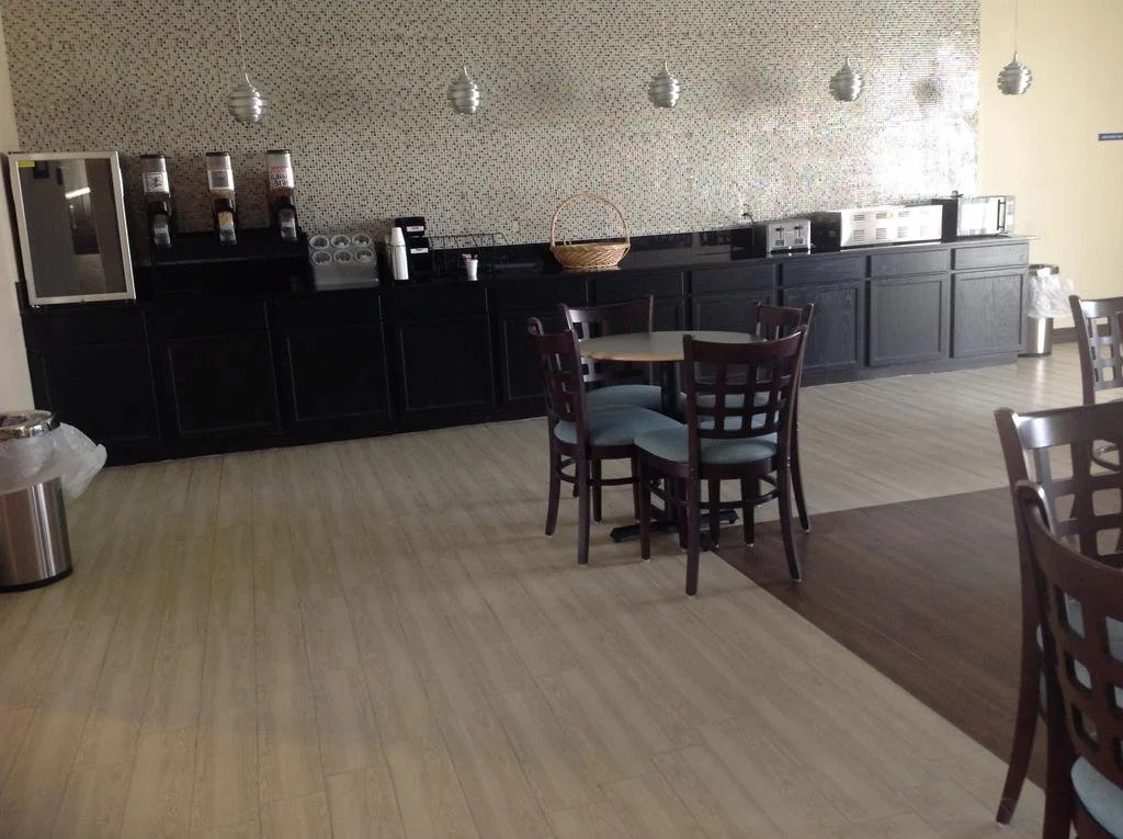 La Plaza Inn and Suites - Freer TX