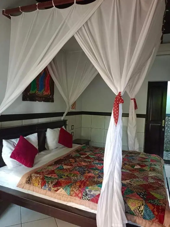 Putu Guest House Pemuteran