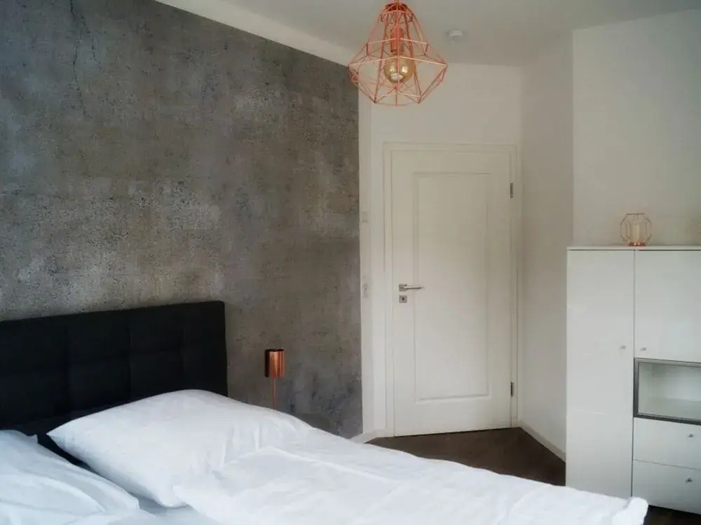 "amalie" in the Villa Eckhart