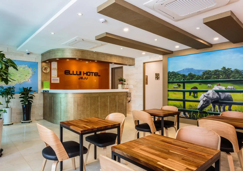 Ellui Hotel Jeju