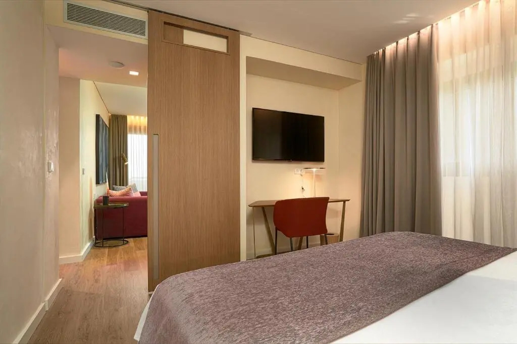 Suites Murillo Plaza Sta Cruz