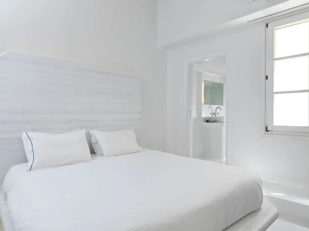 Monogram Travel Mykonos
