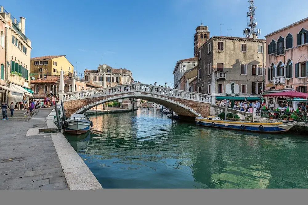 Palazzina Canal