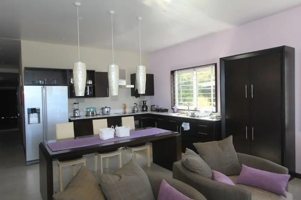 Blue Ocean Suites & Apartments
