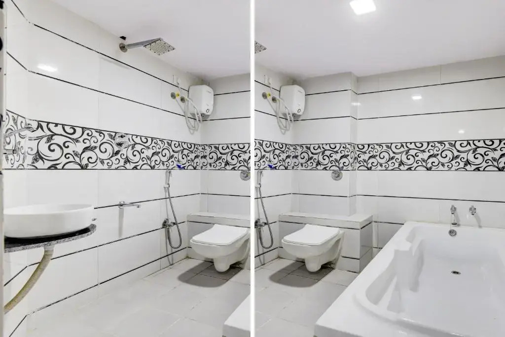 Collection O 86179 Hotel Lotus Gold