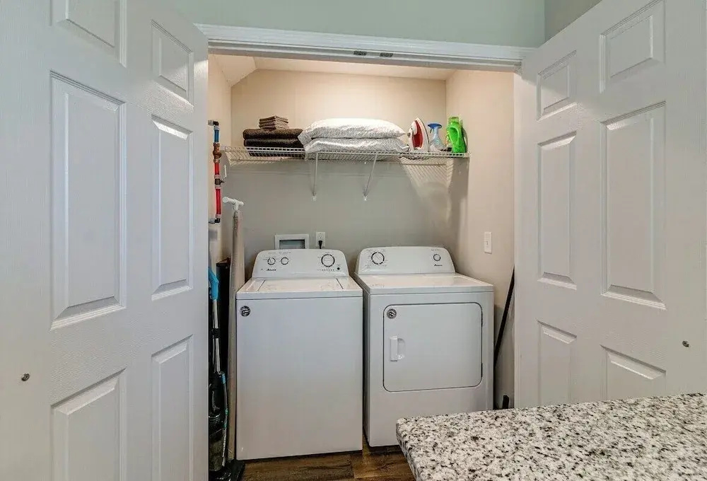 Unit #B 1010 Franklin St