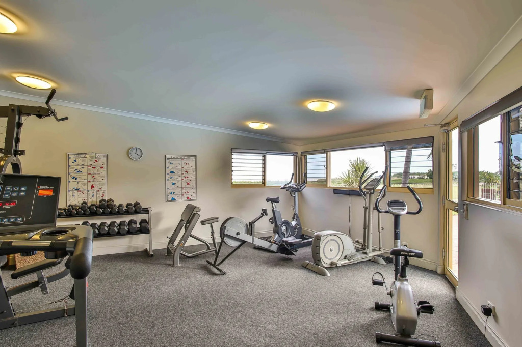 Moonlight Bay Suites