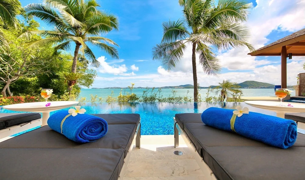 Dhevatara Residence Sea View Villas