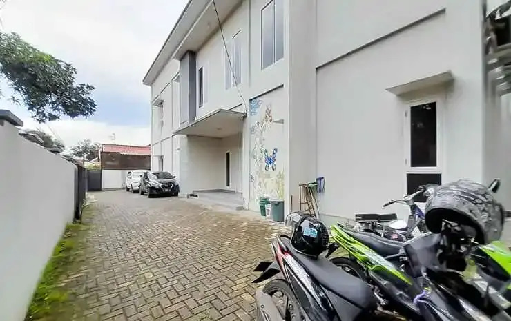 Urbanview Hotel Sabar Residence CSB Mall