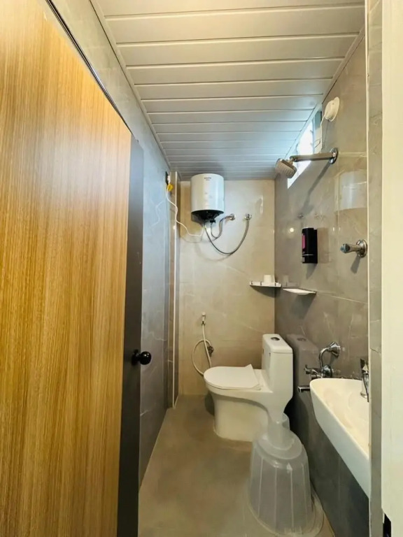 Wildwings Premium Hotel