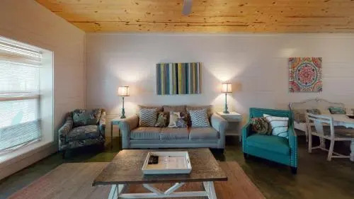 702 The Commons - Casa Du Miel Townhouse