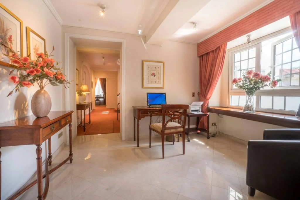 Hotel Orly