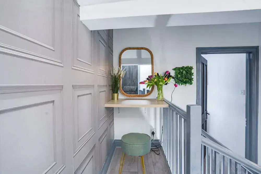 Spacious 2BR Maisonette 2 Baths Huge Lounge