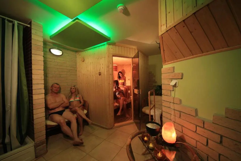 Napraforgó Wellness Ház és Panzió