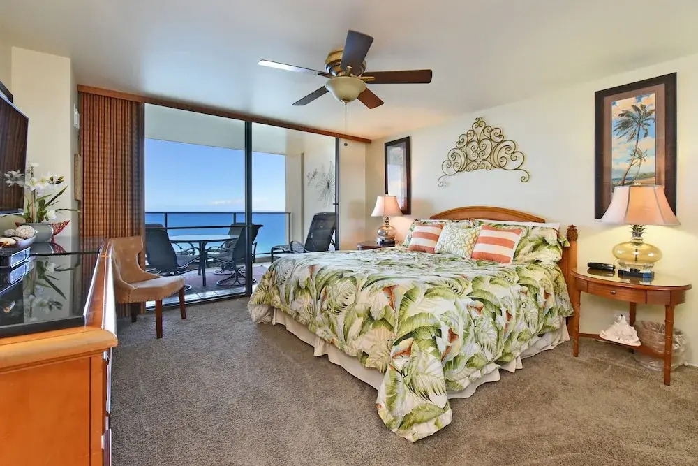 Mahana Resort #1104 1 Bedroom Condo by RedAwning