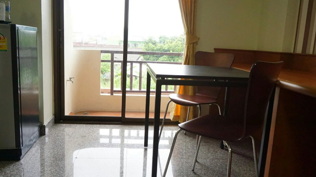 The Route Sriracha Hotel And Residence