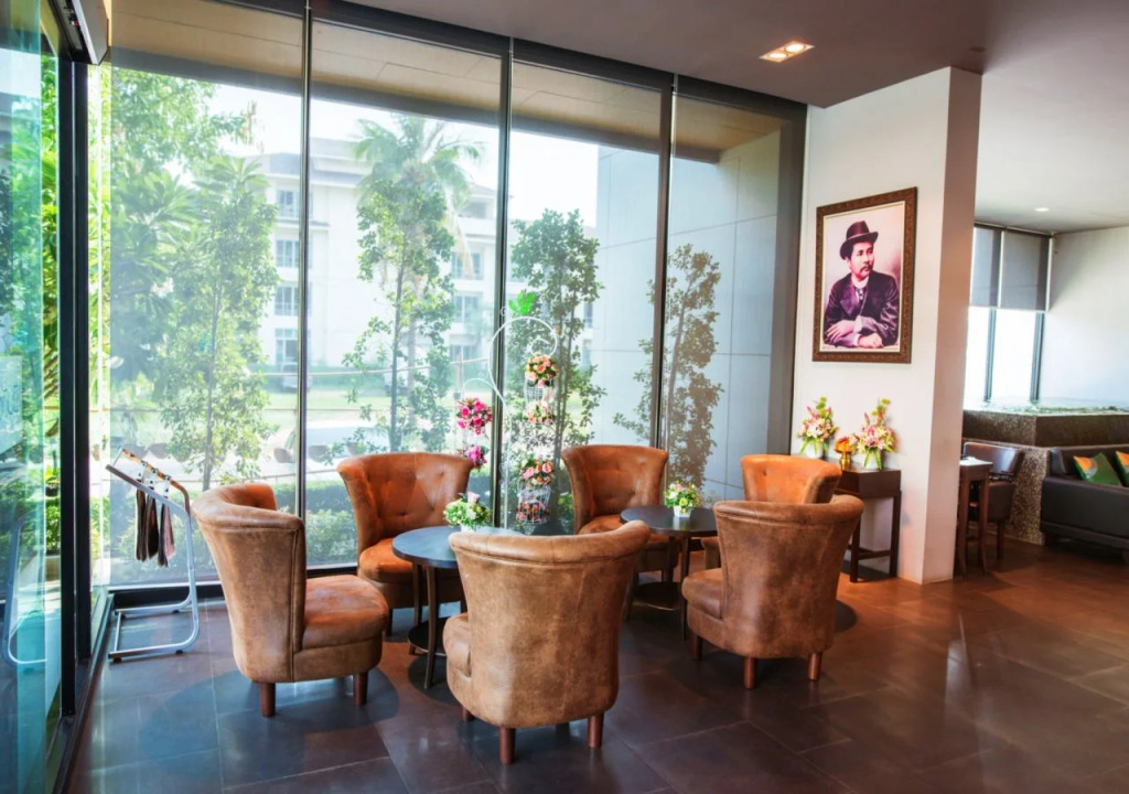 Mantra Varee Hotel