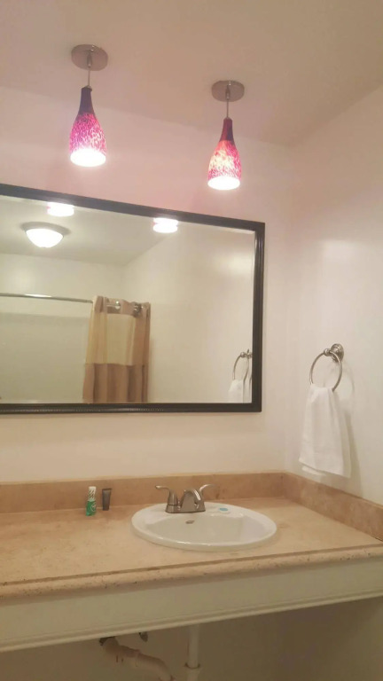 Jefferson Inn and Suites