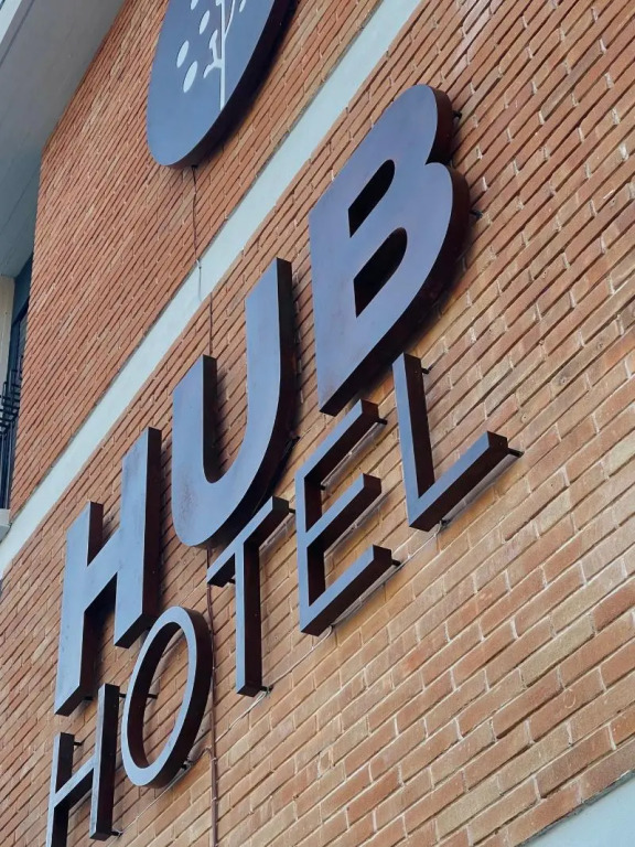 Hub Hotel