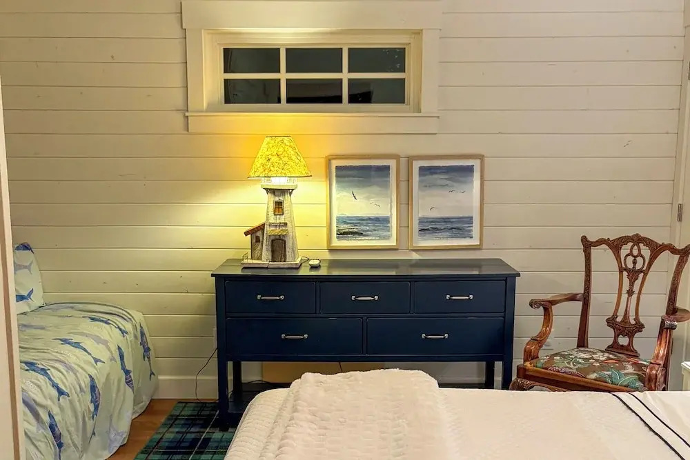 Modern Gearhart Getaway, Walk to Beach & Downtown!