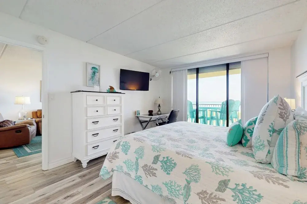 Resort Perks & Gulf Views: Suntide III - Unit 304