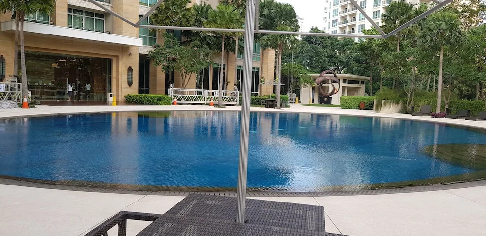 Apatel Pakubuwono View