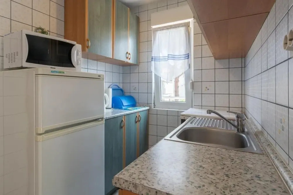 Marija - 40 m From Beach - A1-plavi