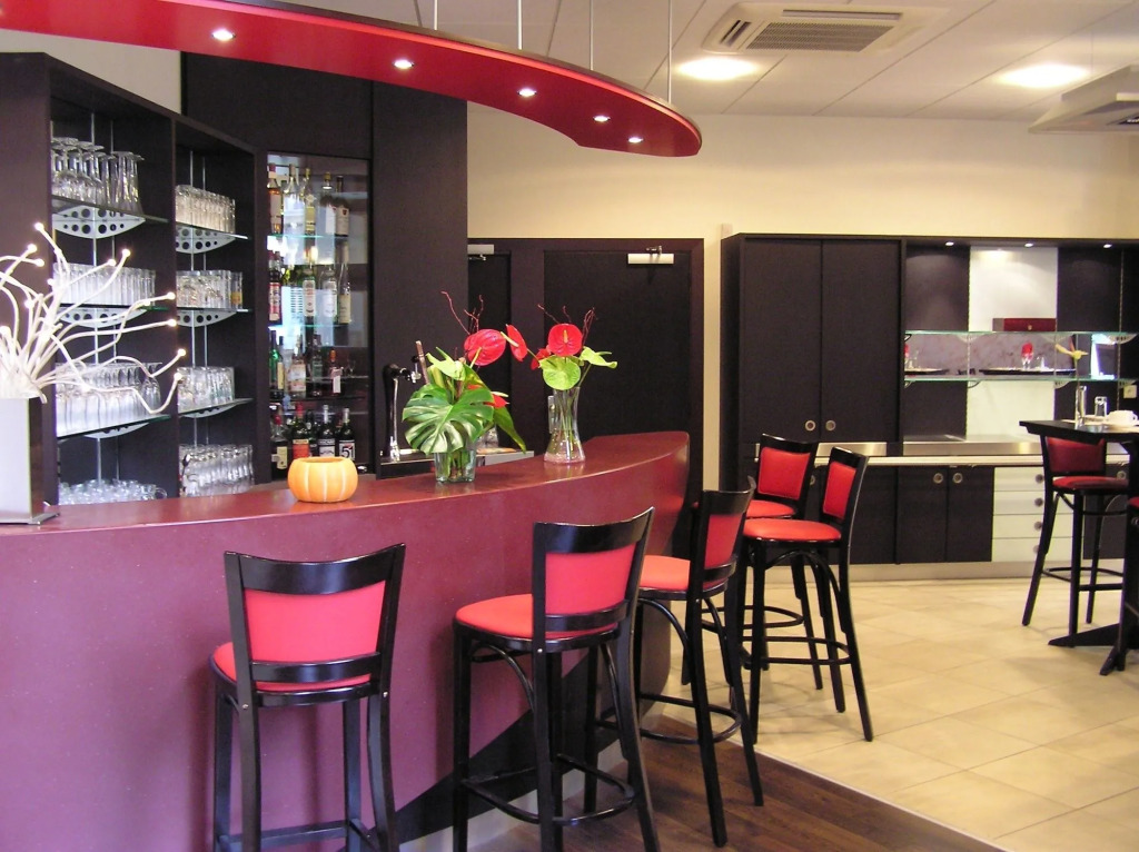 Kyriad Metz Centre - Restaurant Moze