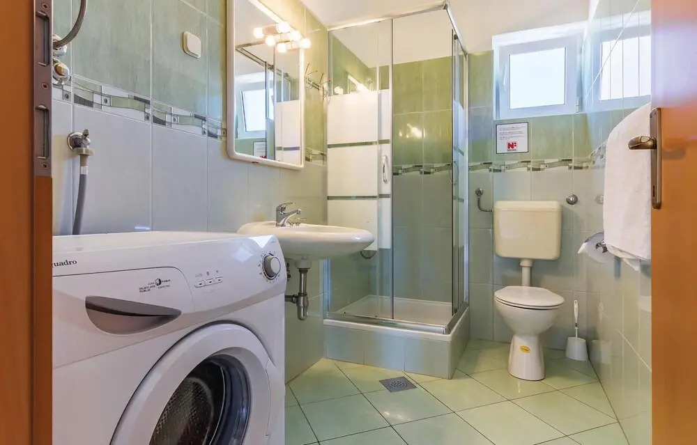 Beautiful Home in Valtura With 4 Bedrooms, Wifi and Outdoor Swimming Pool
