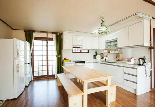 Casa Linda Guesthouse