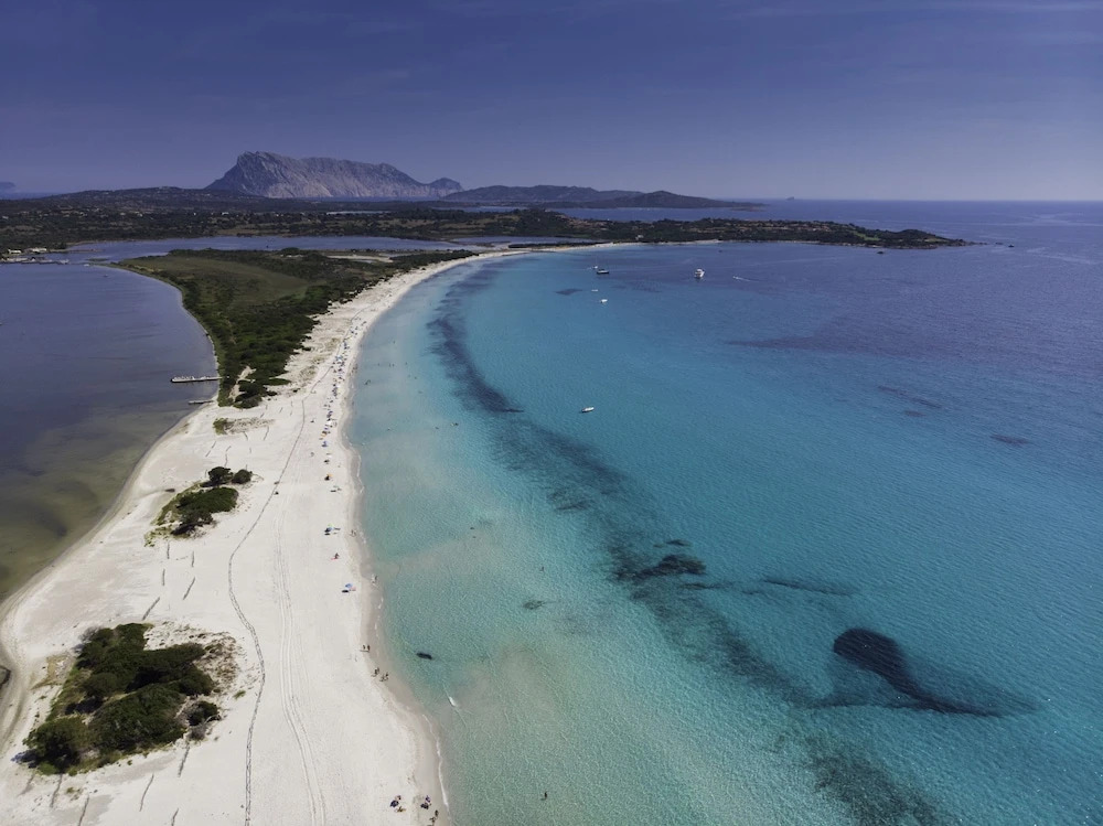 Outstanding Residenze Gallura 1 Bedroom Sleeps 4 Persons Plus Child bed Possible