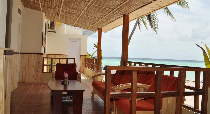 White Shell Beach Inn