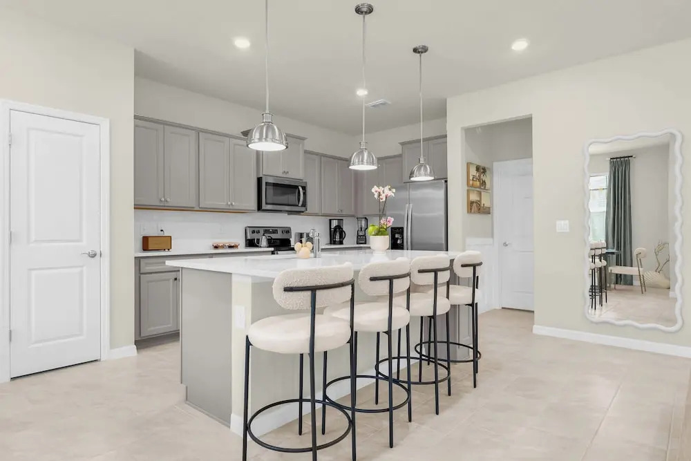 Upstay Disney 5BR Movie Mansionwindsor Cay Resort